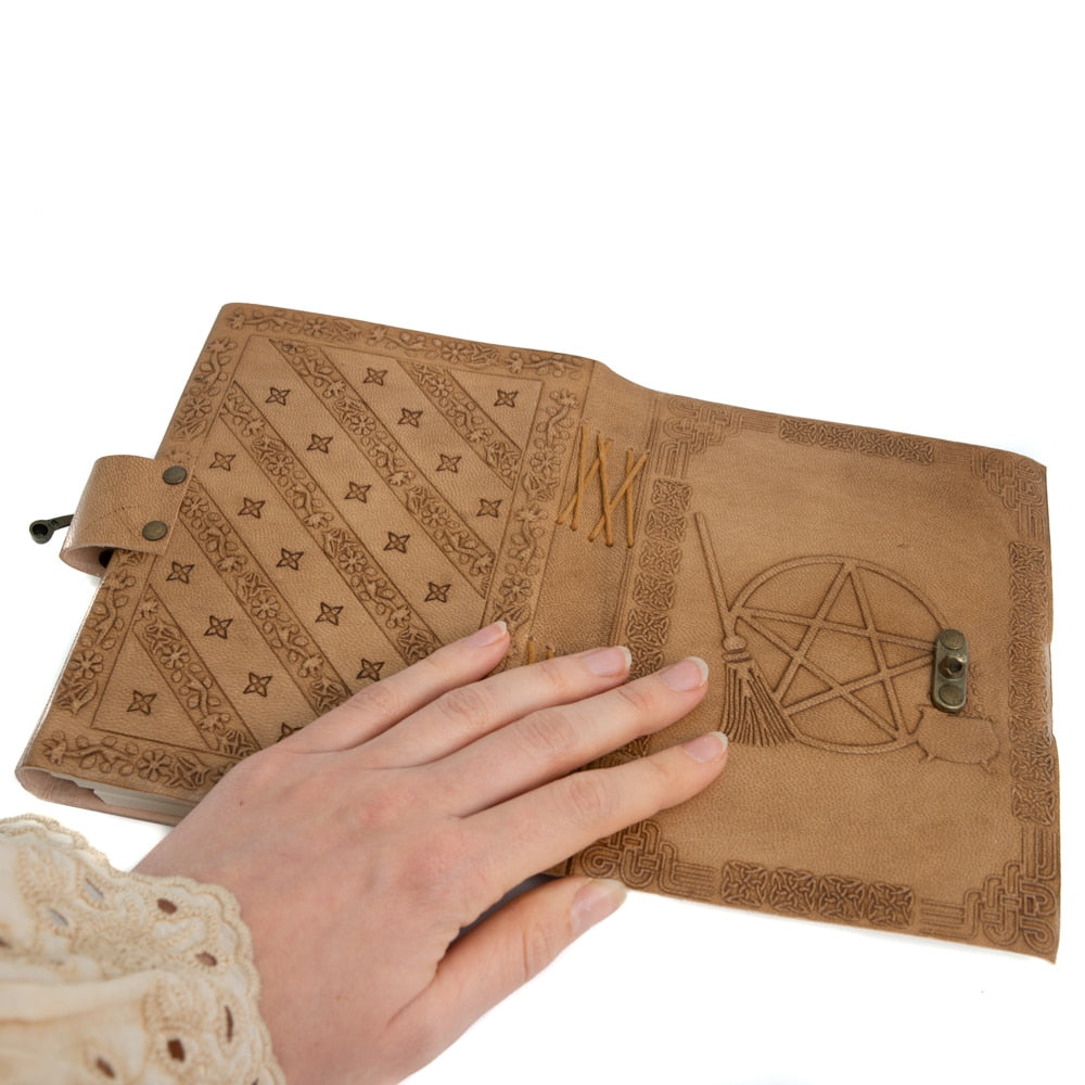 Spiritueel Notitieboekje Leer Pentagram (17,5 x 13 cm) – Handgemaakt
