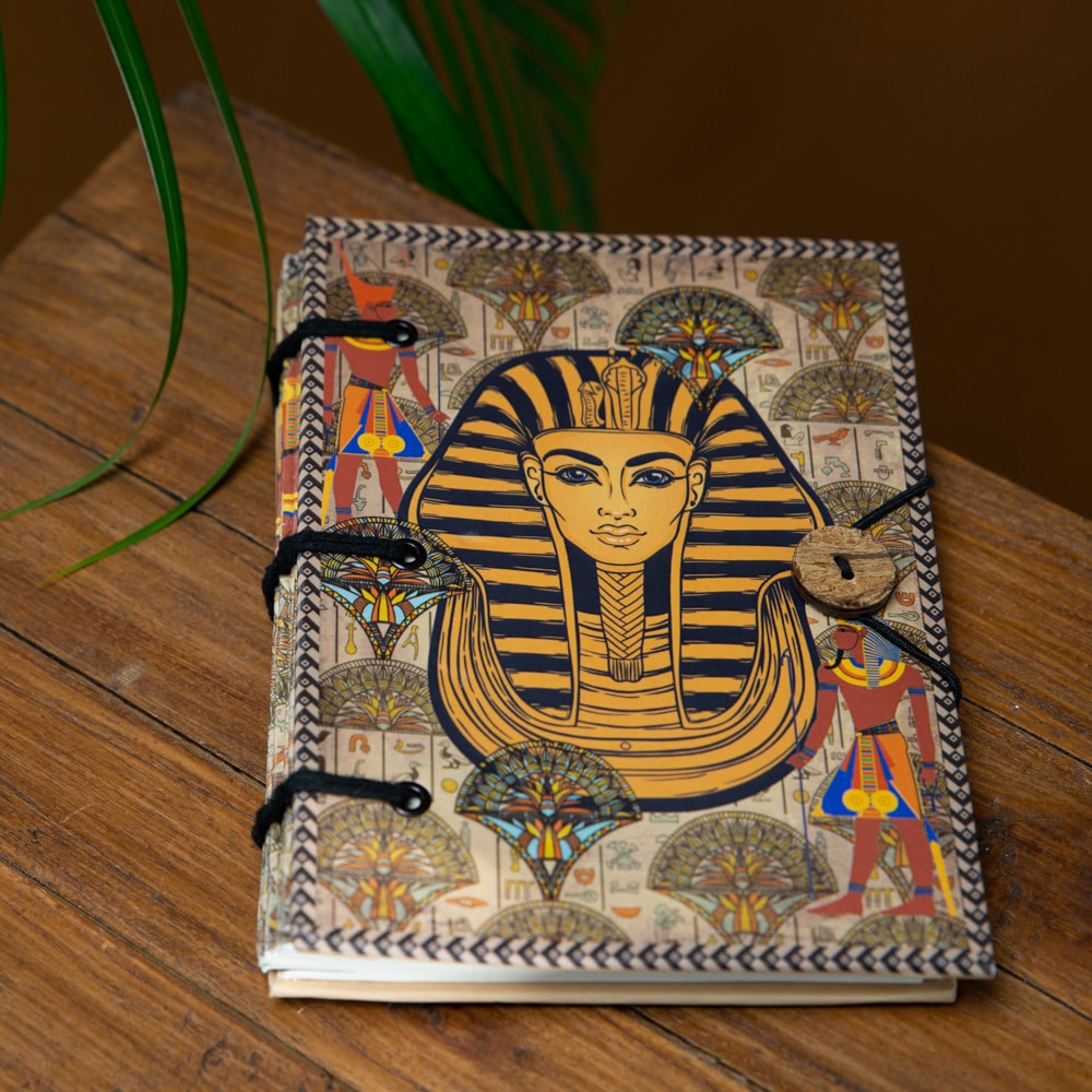Spiritueel Notitieboekje Farao Masker (18 x 13 cm) – Handgemaakt