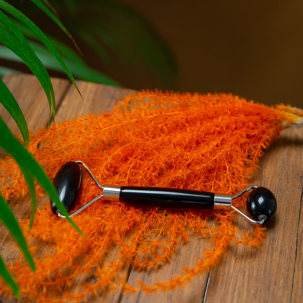 Obsidiaan Massage Gezichtsroller