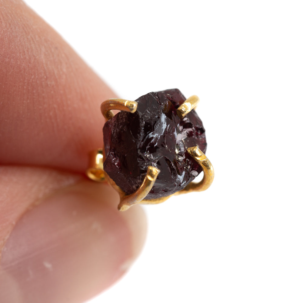 Edelsteen Oorstekers Ruwe Granaat – 925 Zilver & Verguld